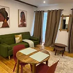 Chic Apartment-Rua Verde, Lisbon